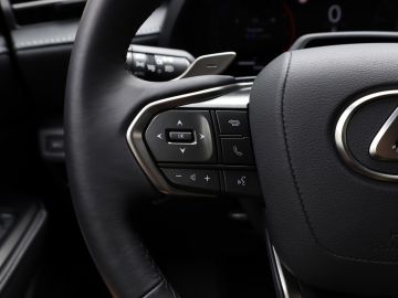 Lexus LBX